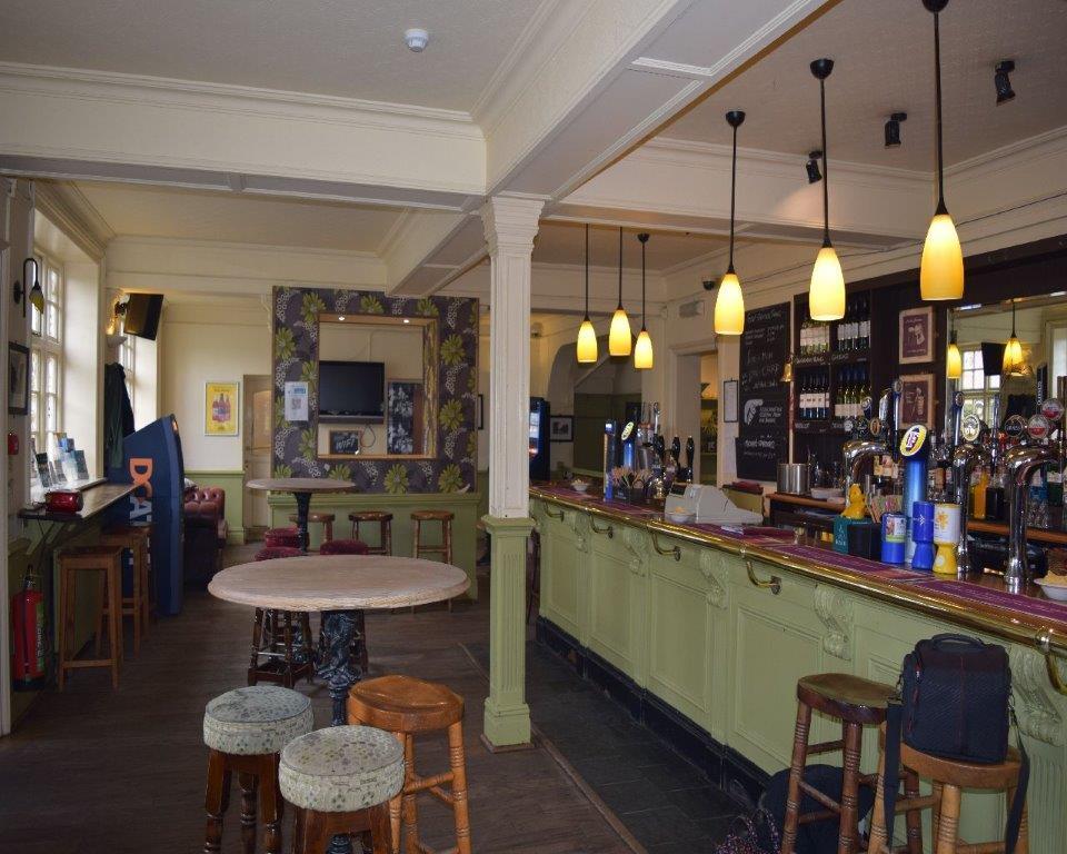 The Cranley Hotel Cranleigh Εξωτερικό φωτογραφία